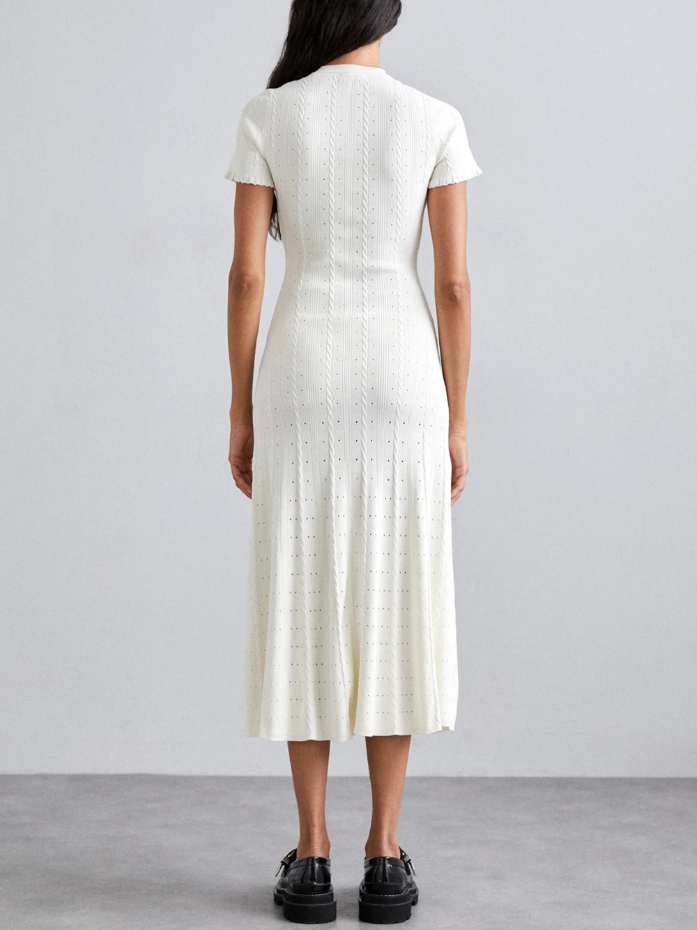 Milo Dress - Picture 2 of 5